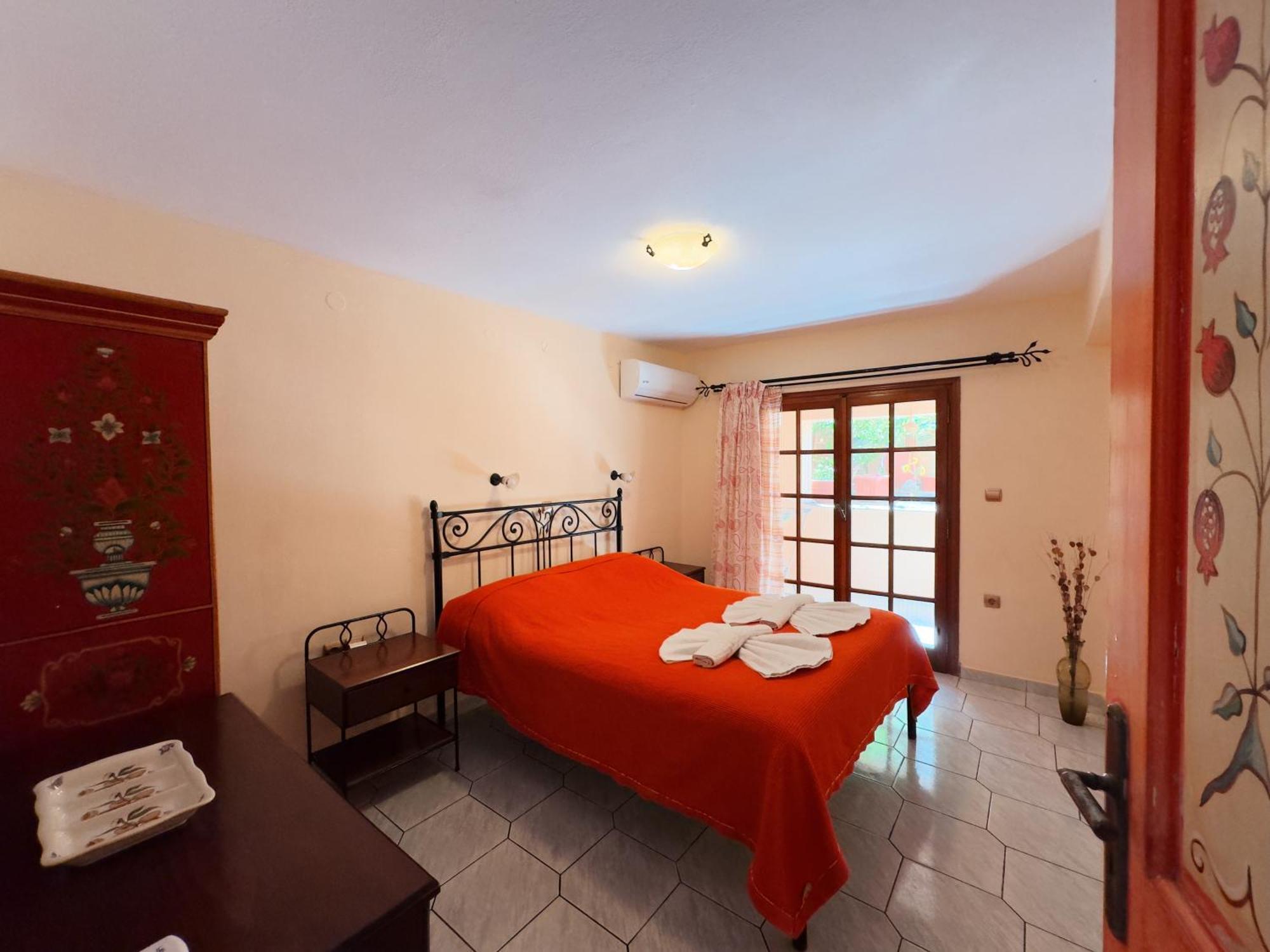 Villa Eleni Seaside Apartments Platanias  Bagian luar foto