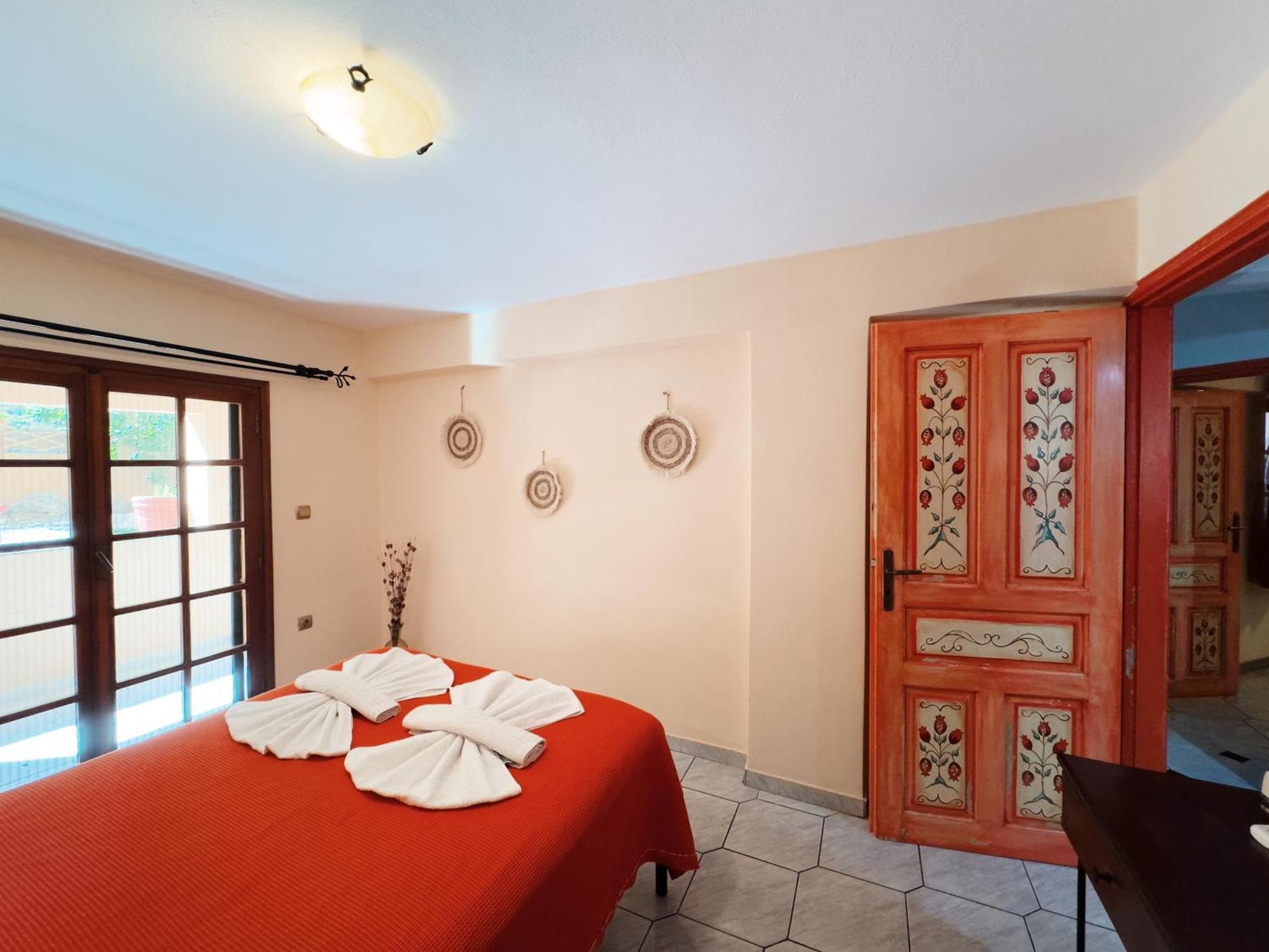 Villa Eleni Seaside Apartments Platanias  Bagian luar foto