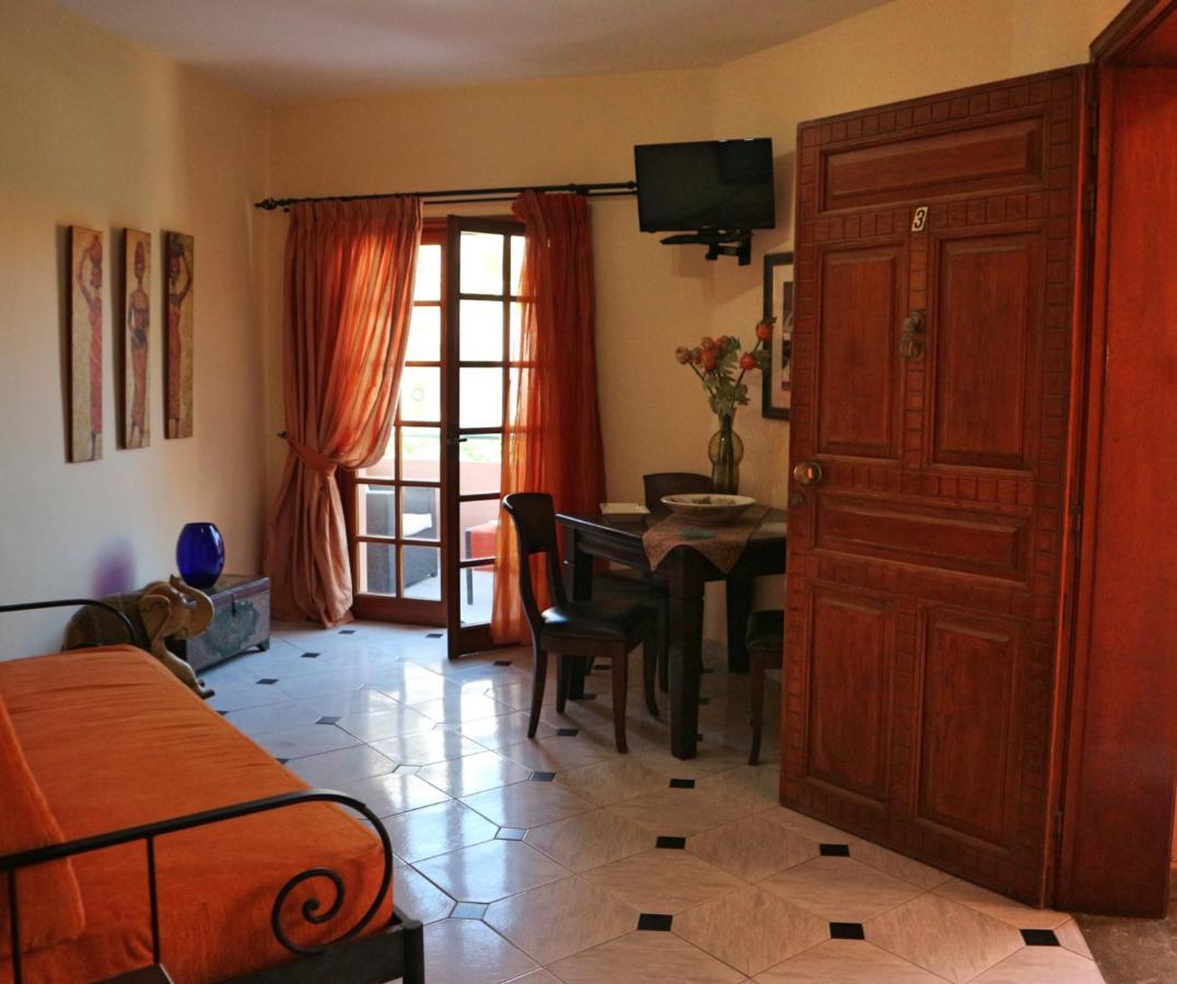 Villa Eleni Seaside Apartments Platanias  Bagian luar foto